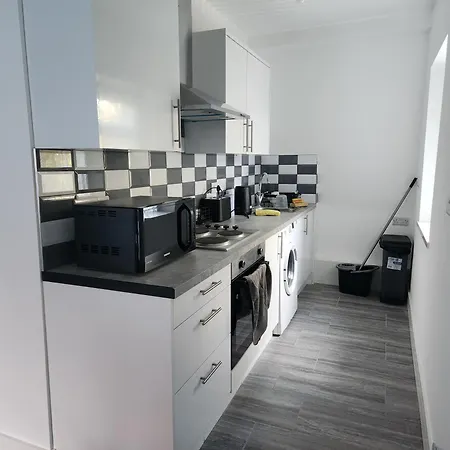 Derby City Centre Apartment With Roof Top Hot Tub Buitenkant foto