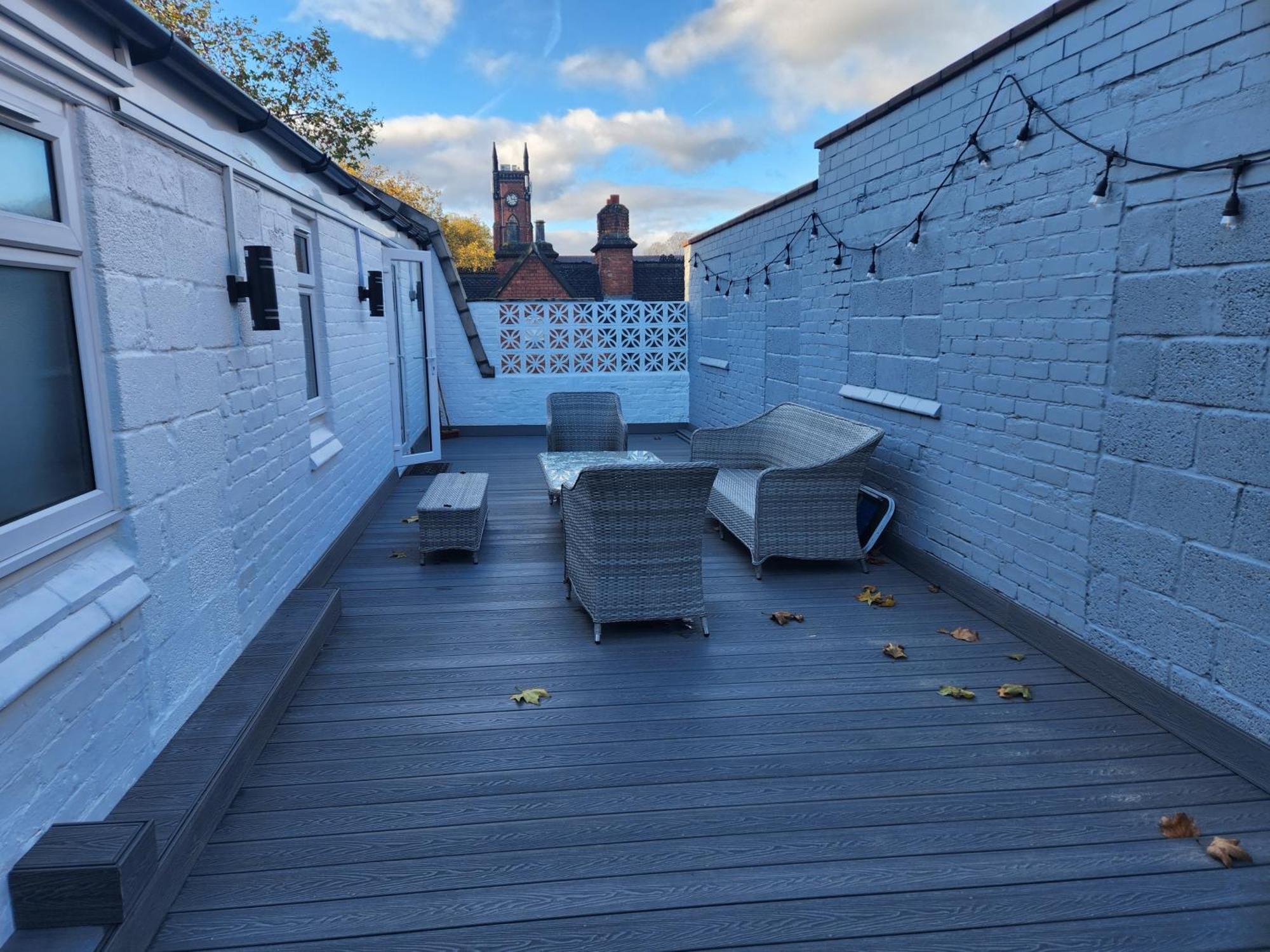Apartment Centre With Roof Hot Tub Derby